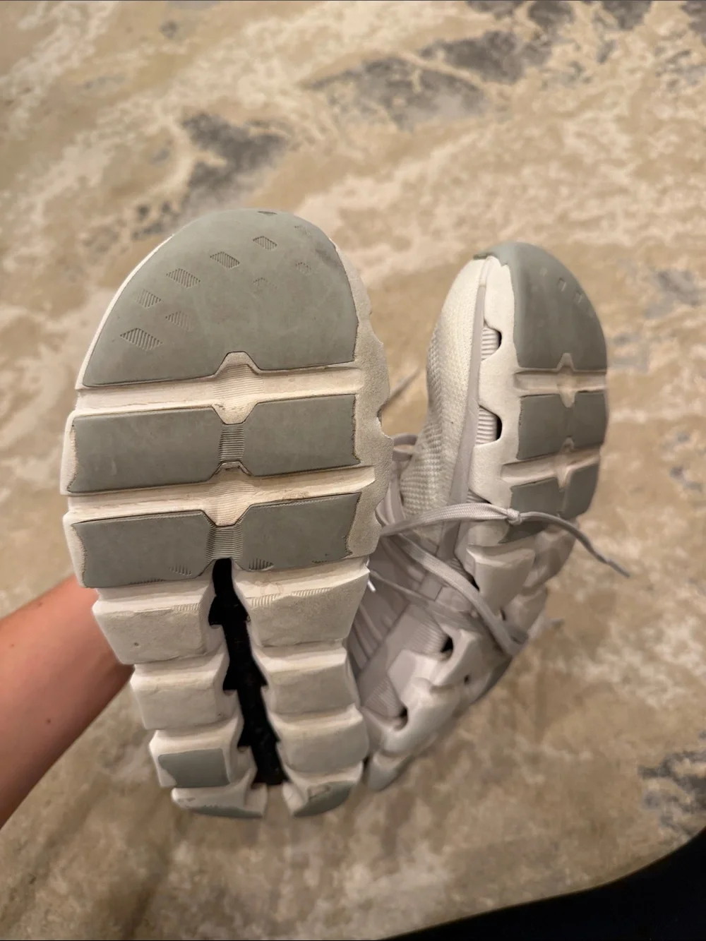 On Running Cloudswift 3 White Frost Size 7 - Picture 7 of 12
